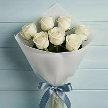 Букет 7 Белых роз Эдлесс Лав в Чульман
