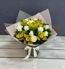 Букет цветов из:  Орхидеи и Розы в Чульман