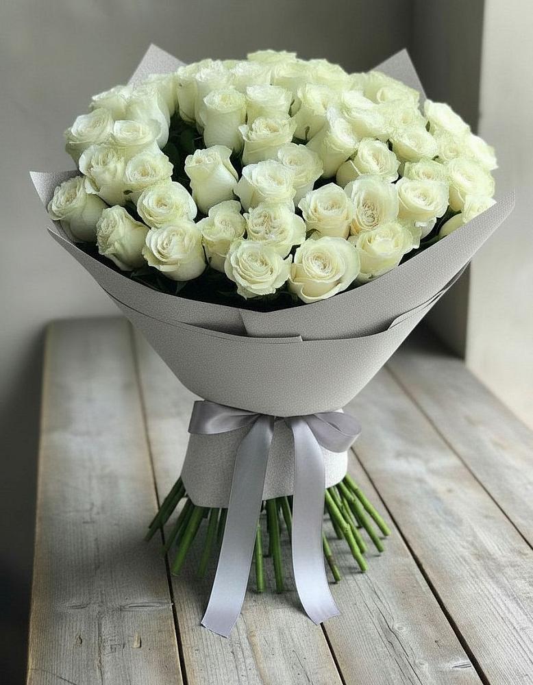 Букет 35 Белых роз в Чульман