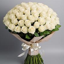 Букет 101 беля роза Белоснежка в Чульман