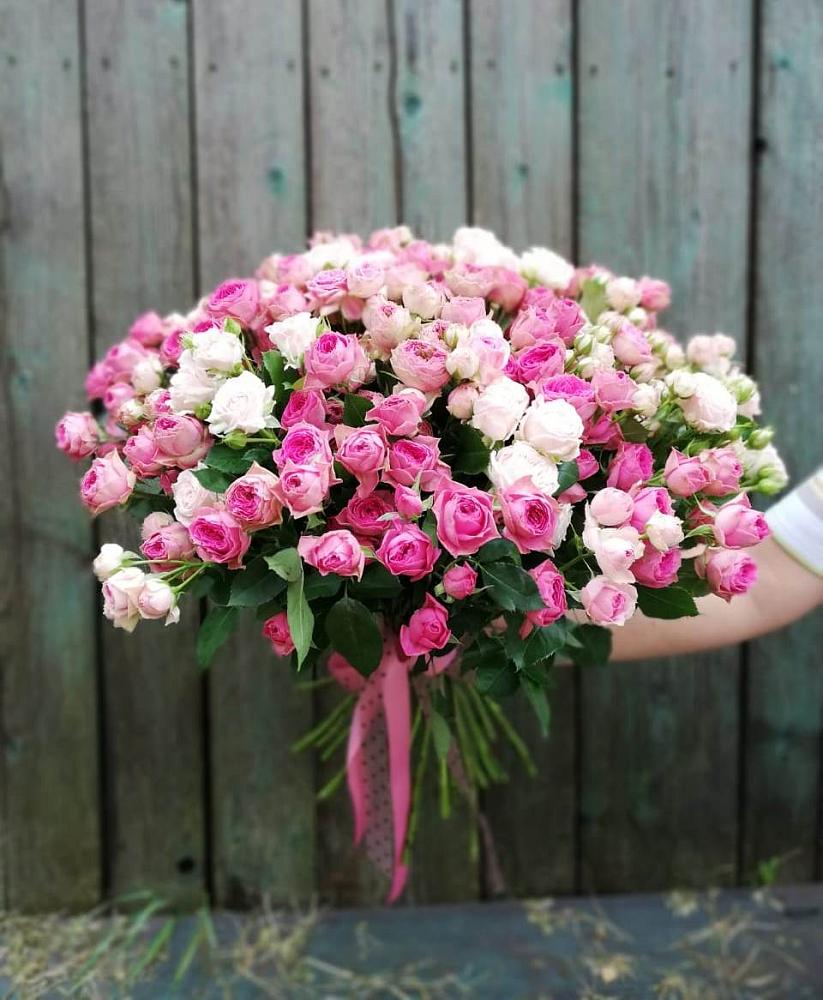 Букет Розовые кустовые розы Натали и Лав Лидия в Чульман